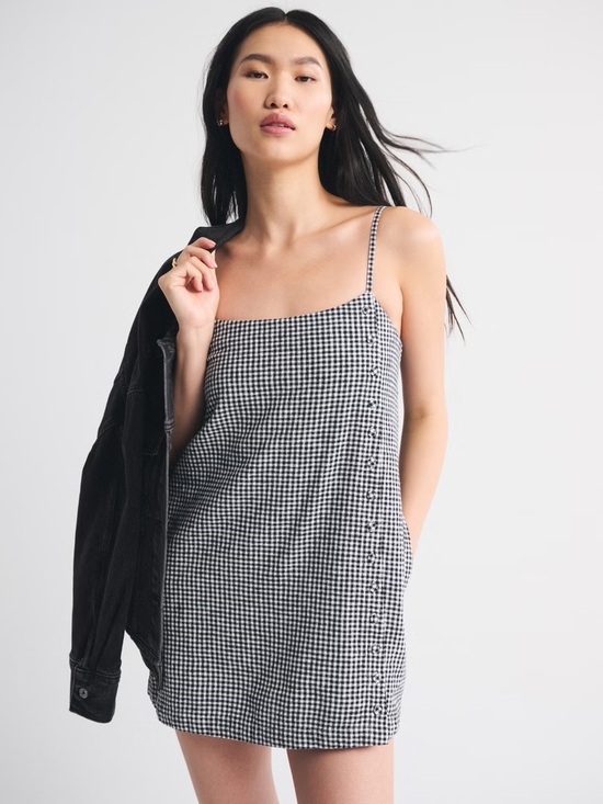 Abercrombie & Fitch Dresses & Skirts - Abercrombie Linen Blend Button Skort in Black Gingham